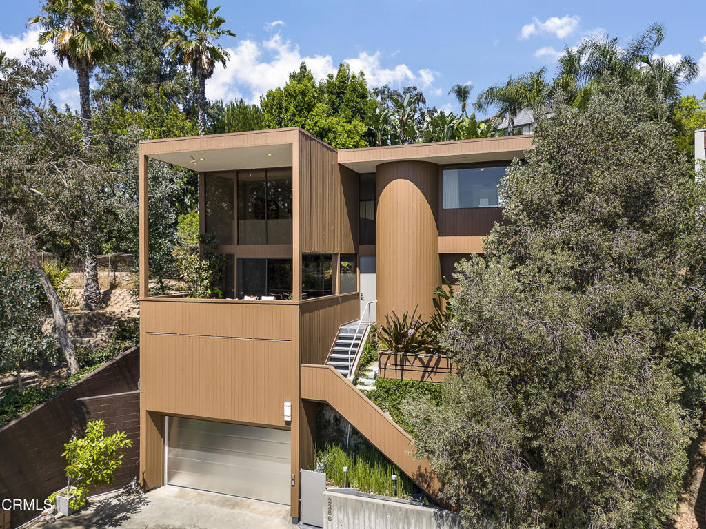 2266 Panorama Terrace