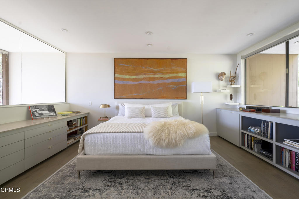 2266 Panorama Terrace