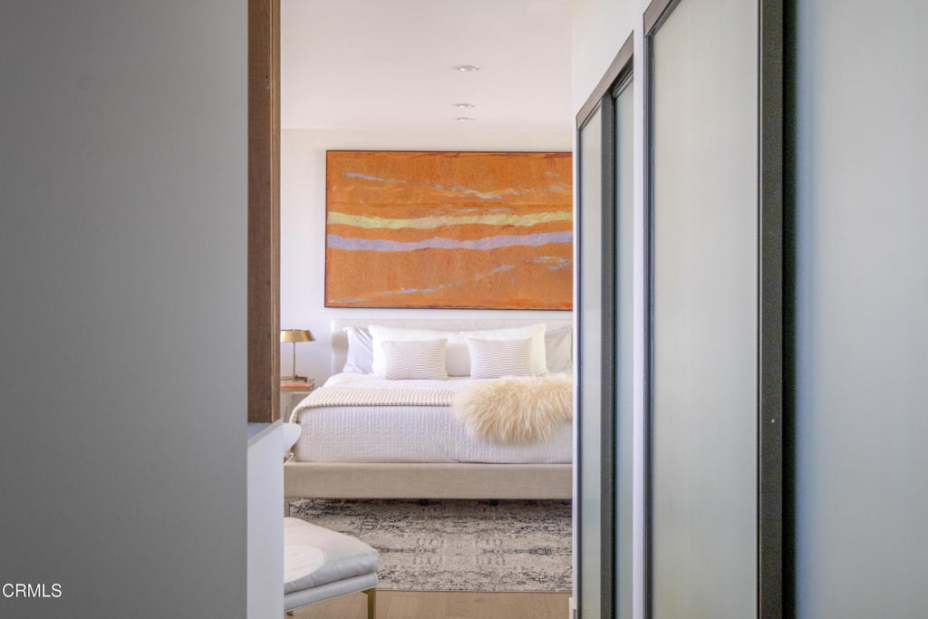 2266 Panorama Terrace