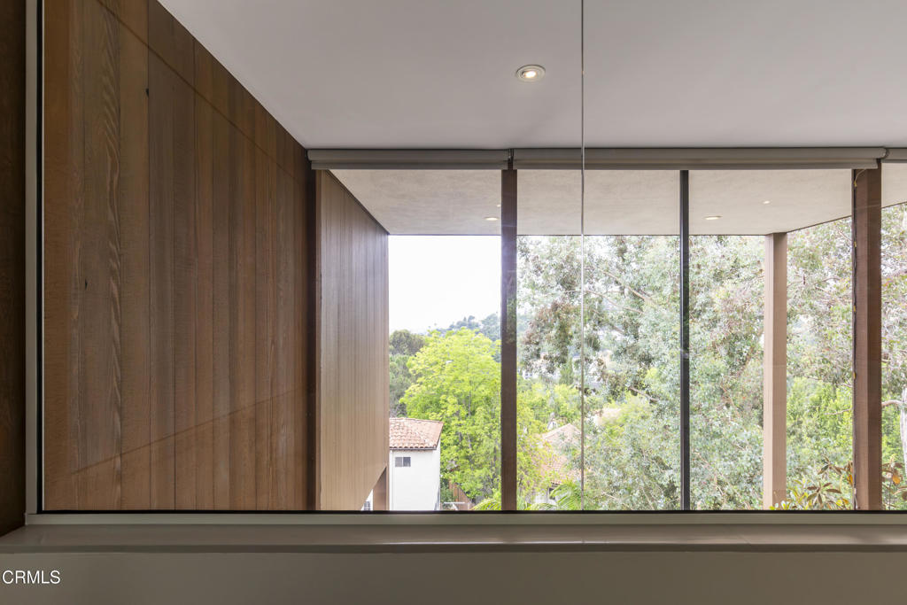 2266 Panorama Terrace