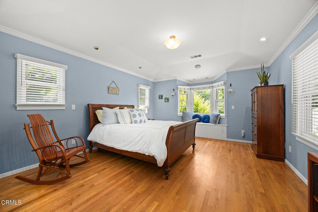 1116 Foothill Street