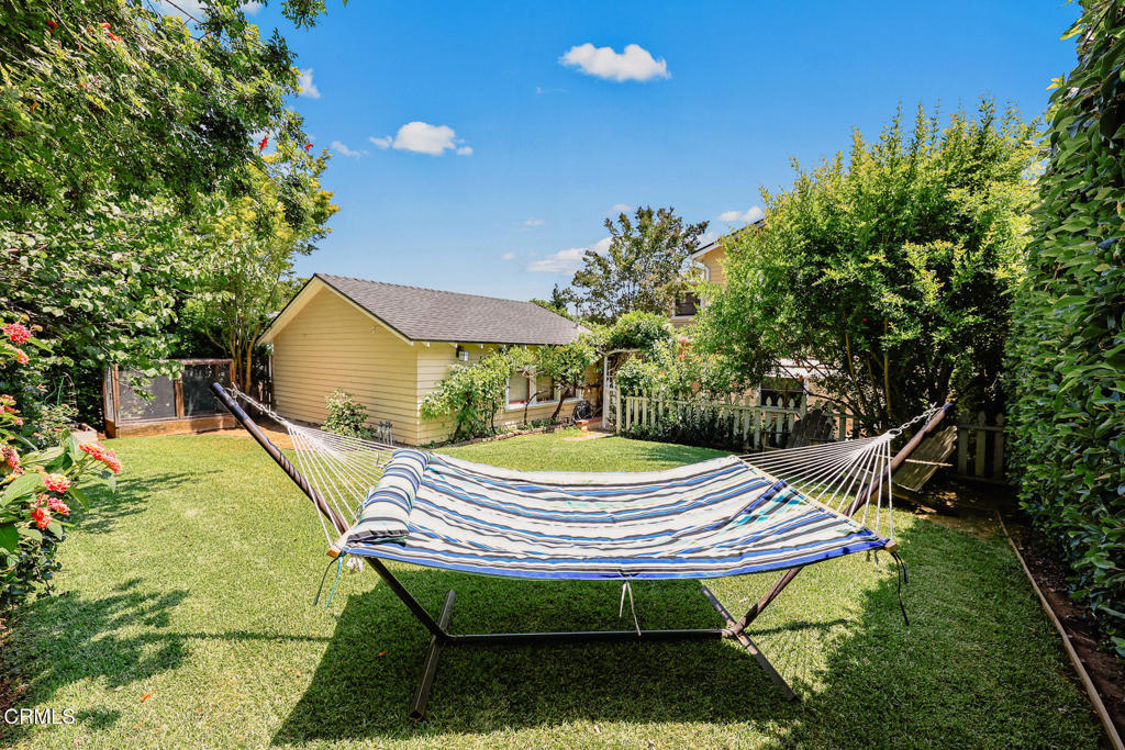 1116 Foothill Street