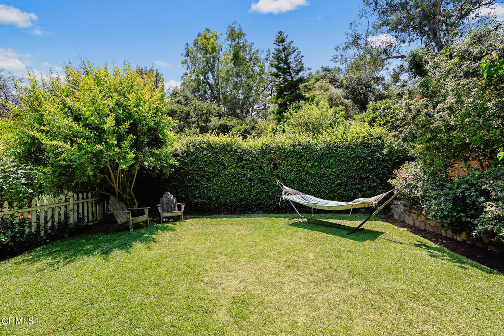 1116 Foothill Street