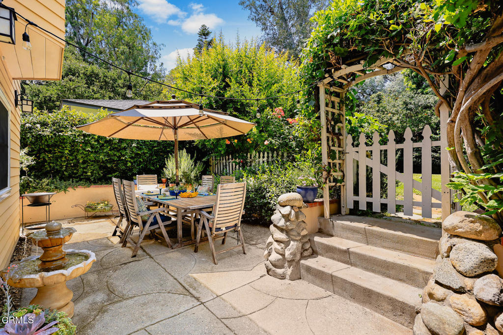 1116 Foothill Street