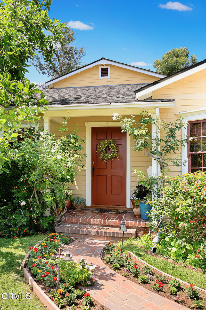 1116 Foothill Street