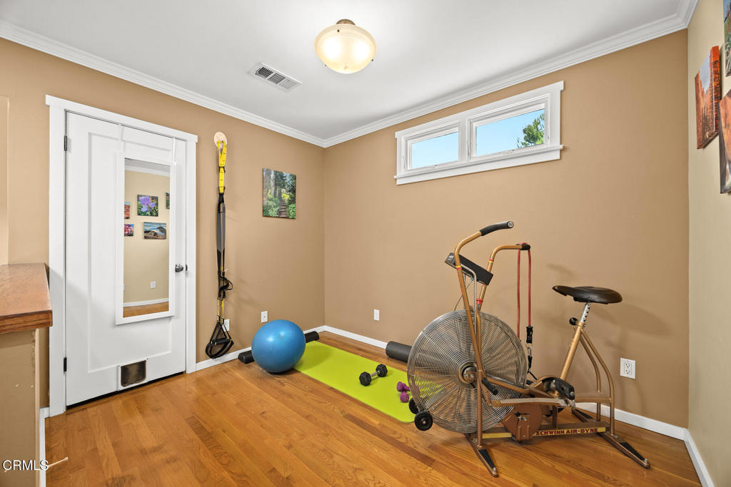 1116 Foothill Street