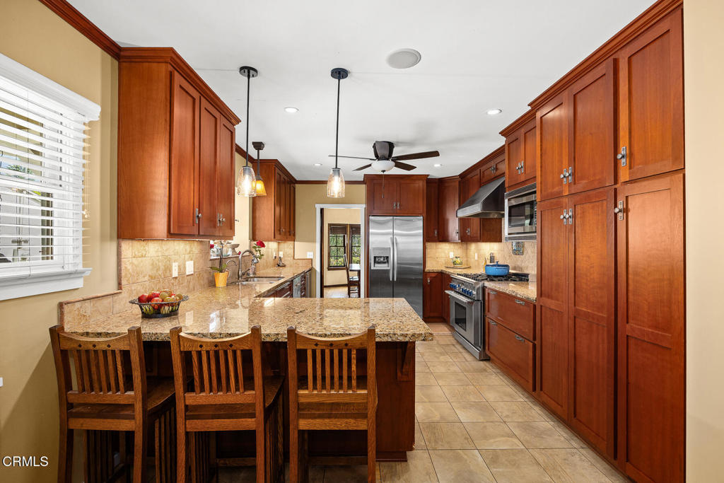 1116 Foothill Street