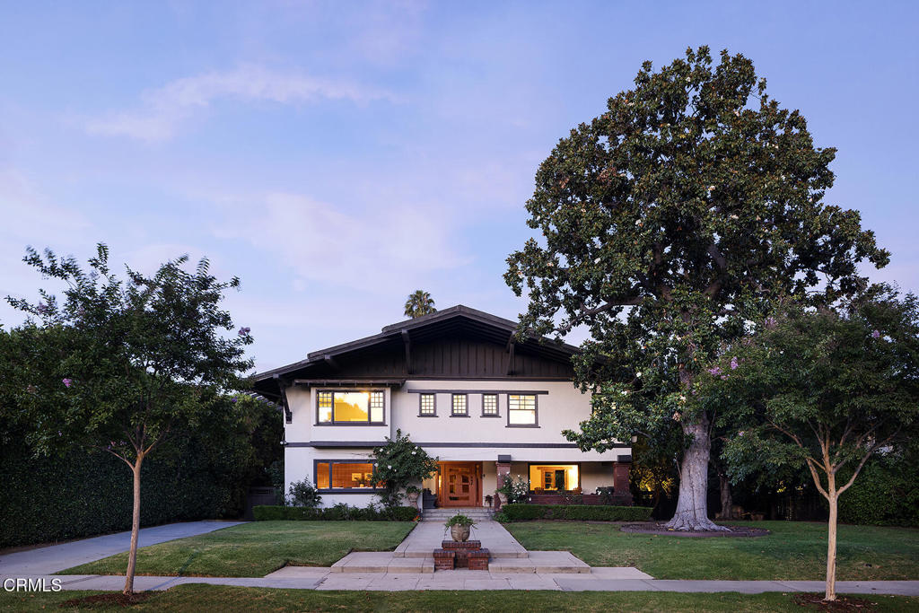224 Oaklawn Avenue