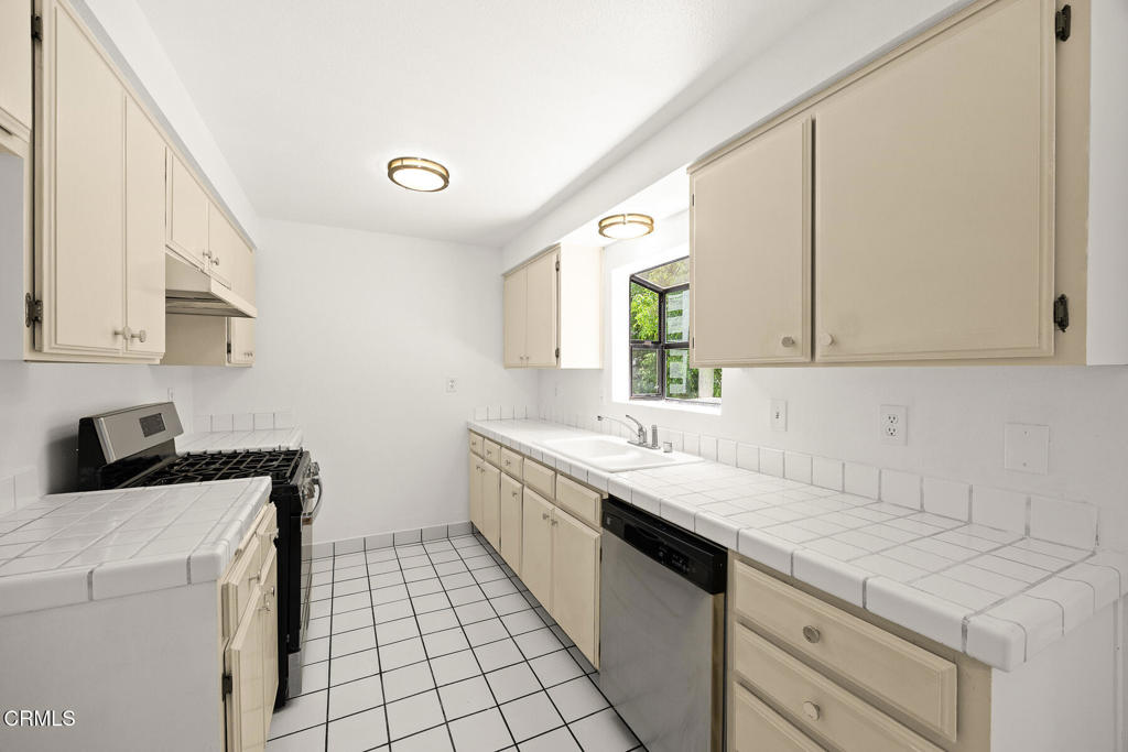 441 Maple Way 6