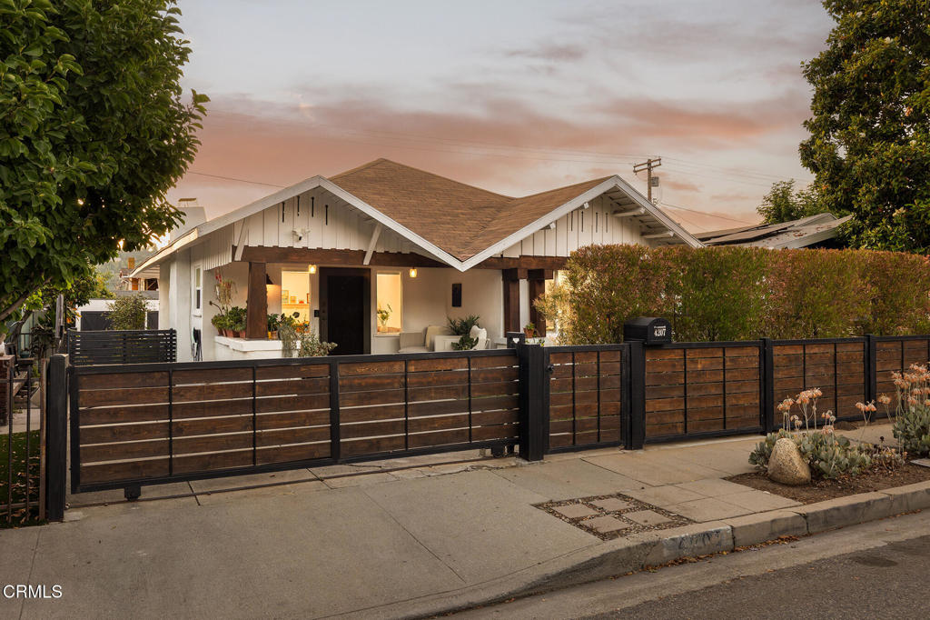 4207 Berenice Avenue