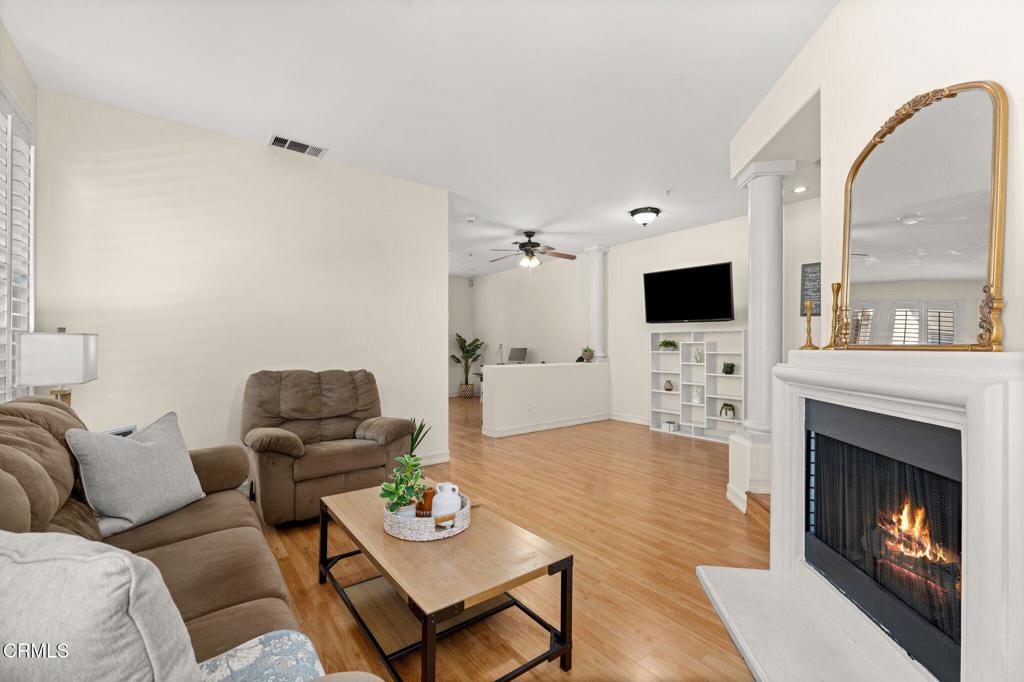 489 W Summerfield Circle