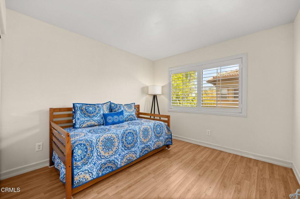 489 W Summerfield Circle