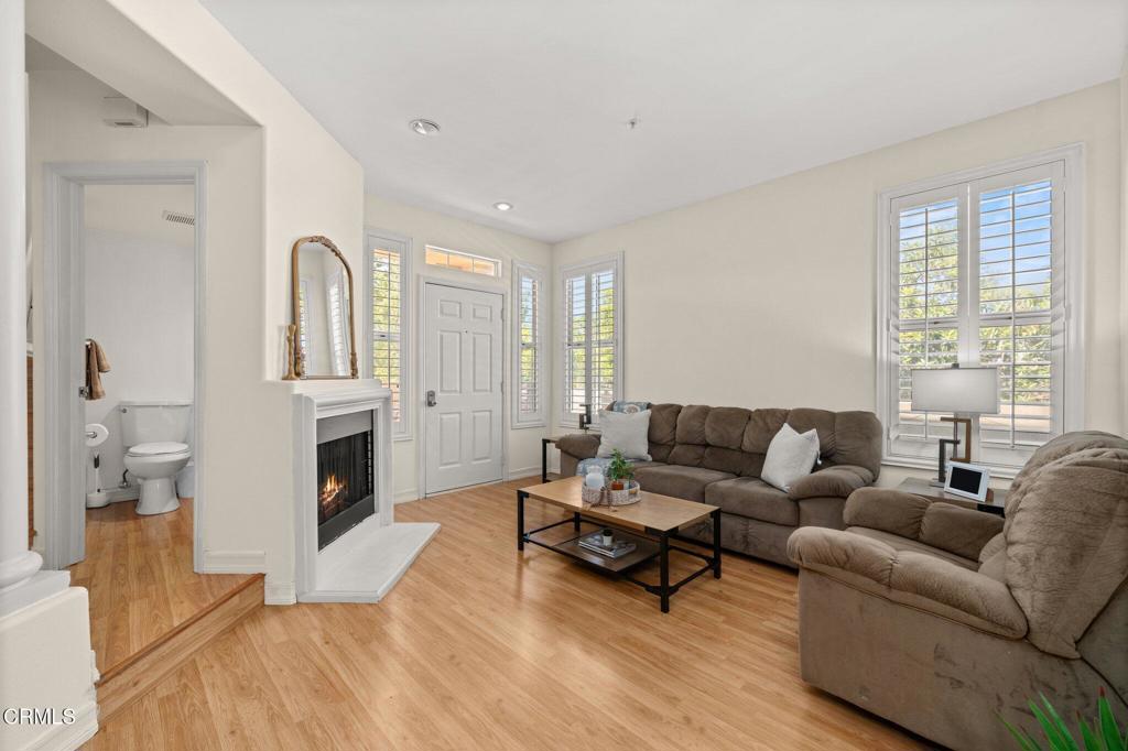 489 W Summerfield Circle