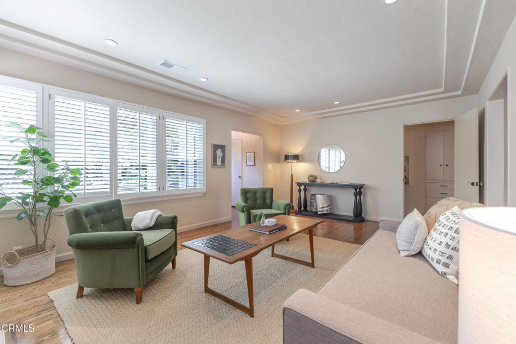 1541 La Loma Road