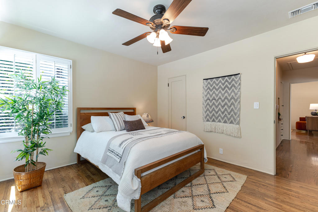 1541 La Loma Road