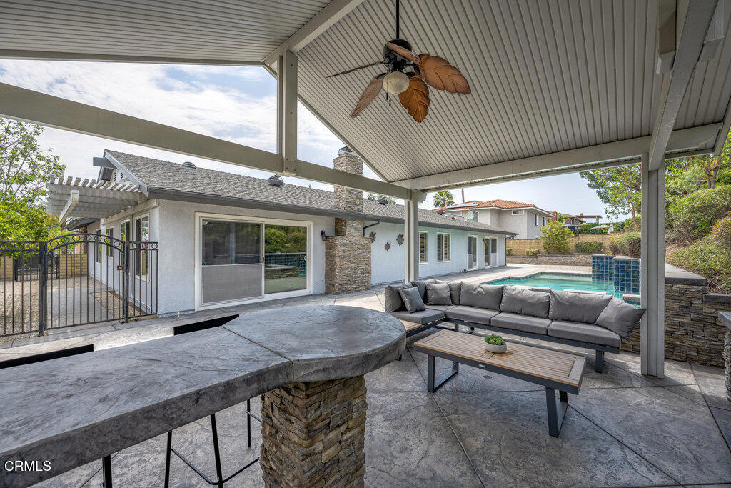 705 W La Crosse Street