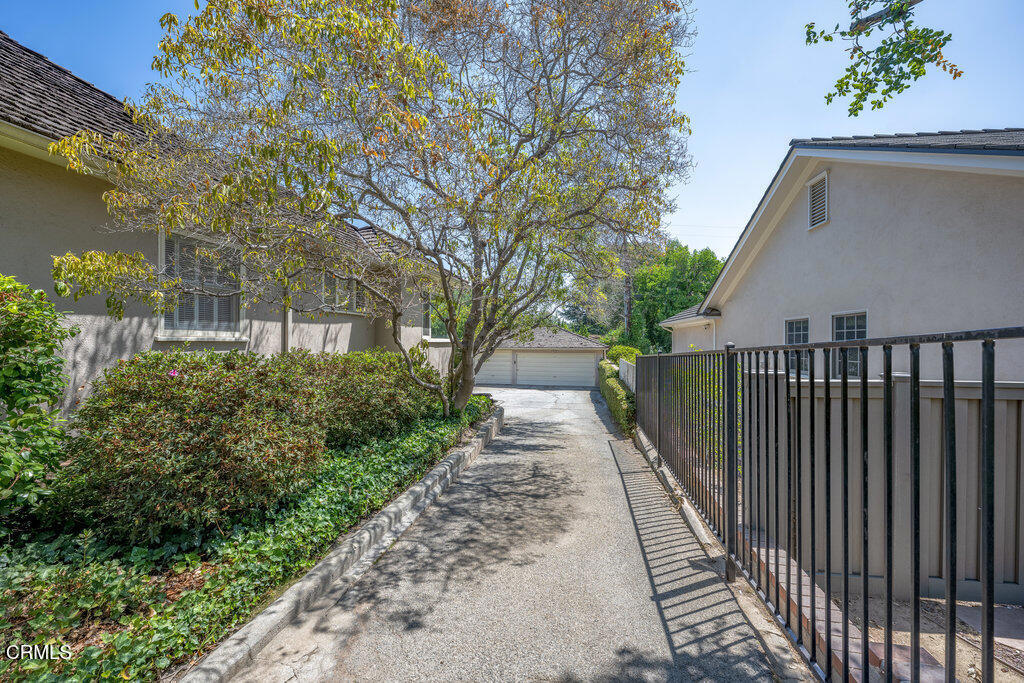 1488 Kensington Road