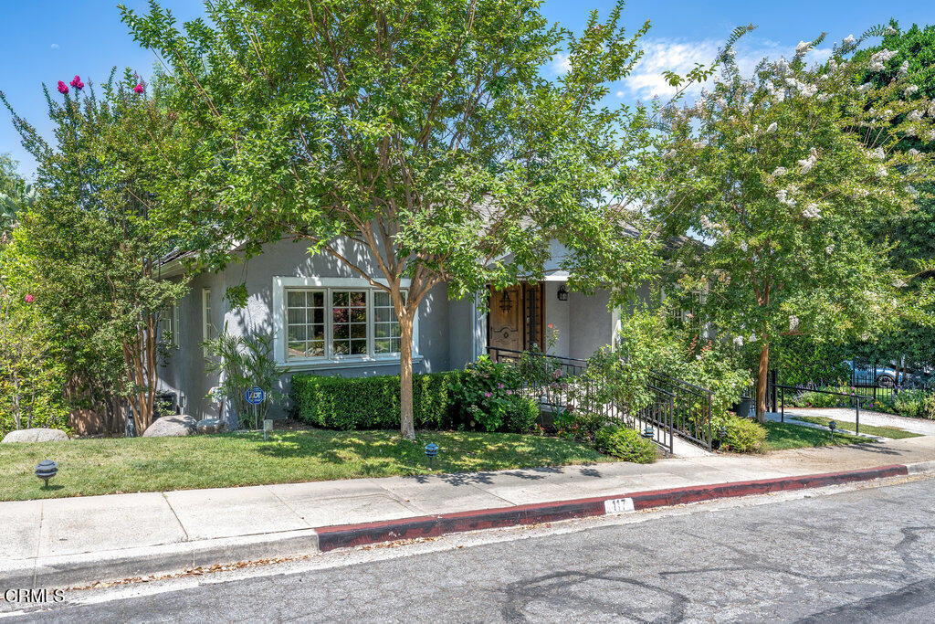117 Brocadero Place