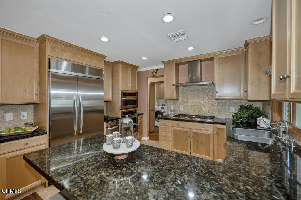 117 Brocadero Place