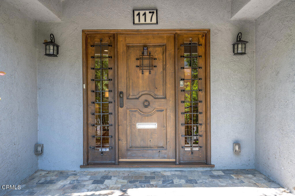 117 Brocadero Place