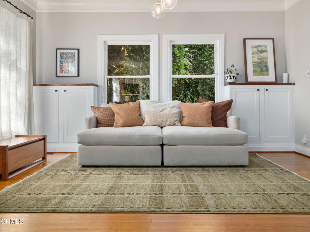 1327 Campbell Street