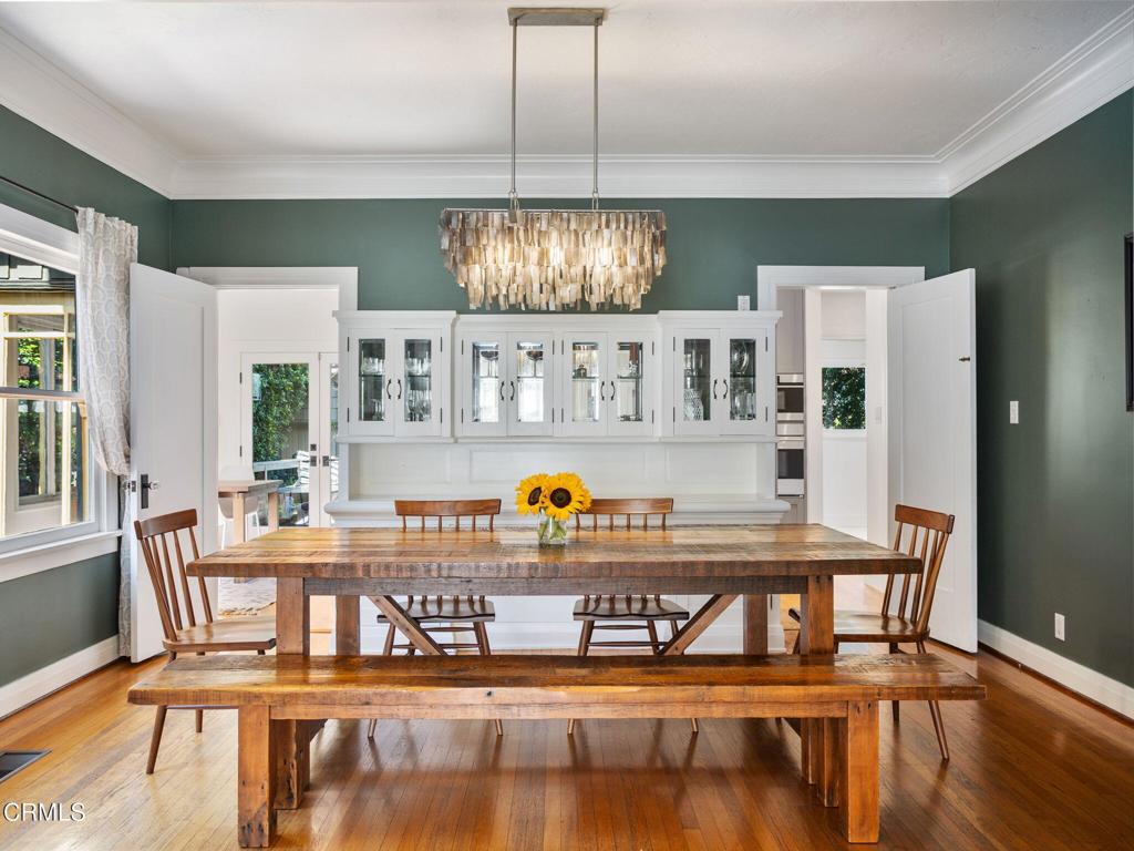 1327 Campbell Street