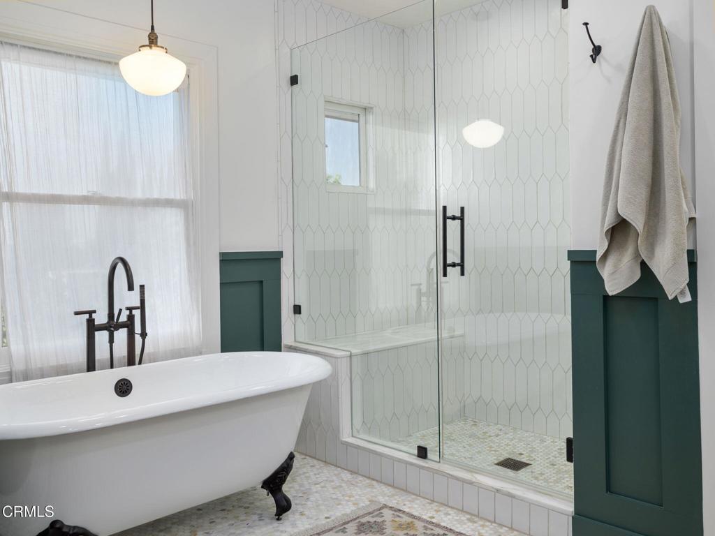 1327 Campbell Street