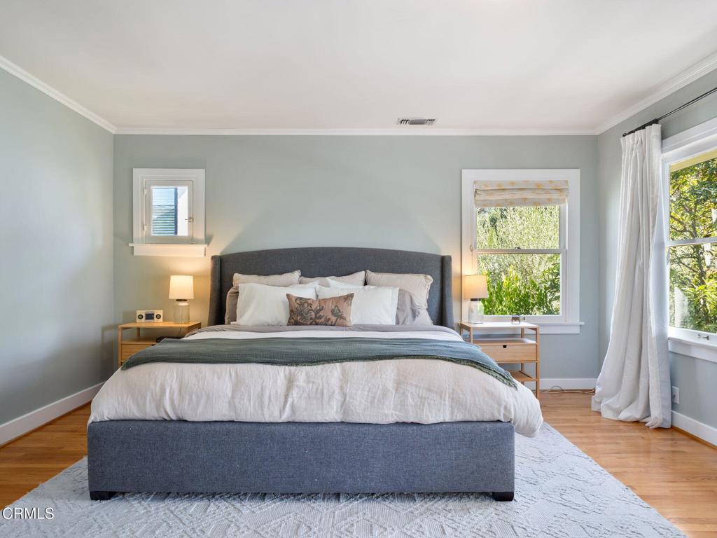 1327 Campbell Street