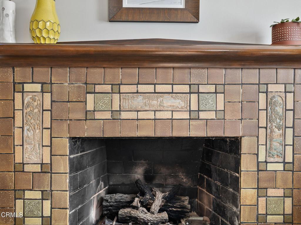 1327 Campbell Street