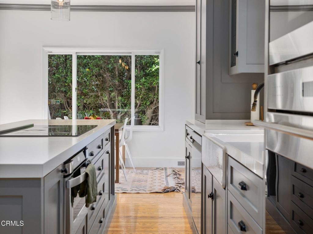 1327 Campbell Street