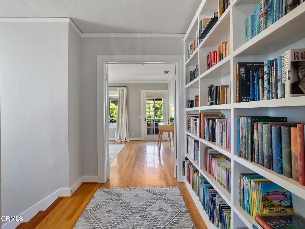 1327 Campbell Street