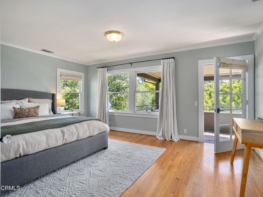 1327 Campbell Street