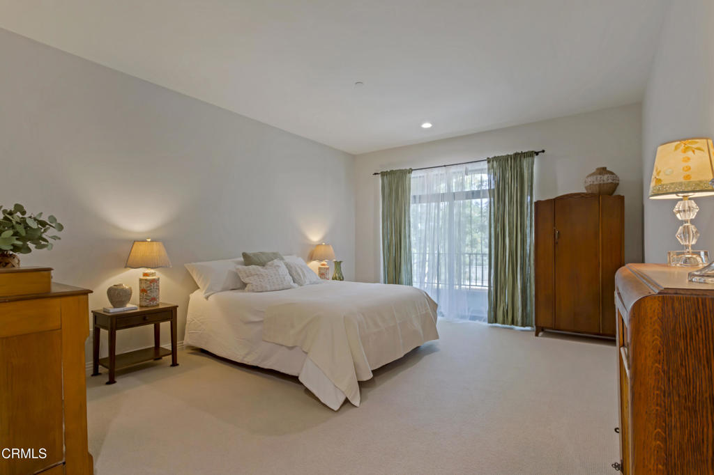 748 Locust Street 403