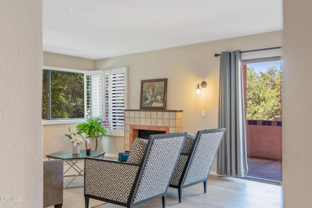 633 E California Boulevard 201