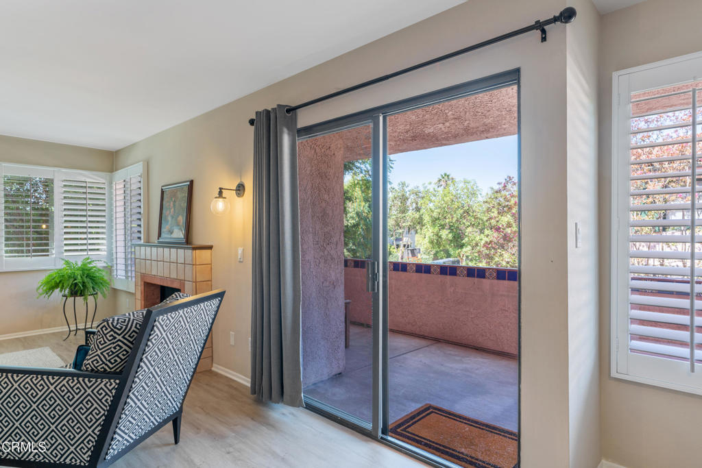 633 E California Boulevard 201