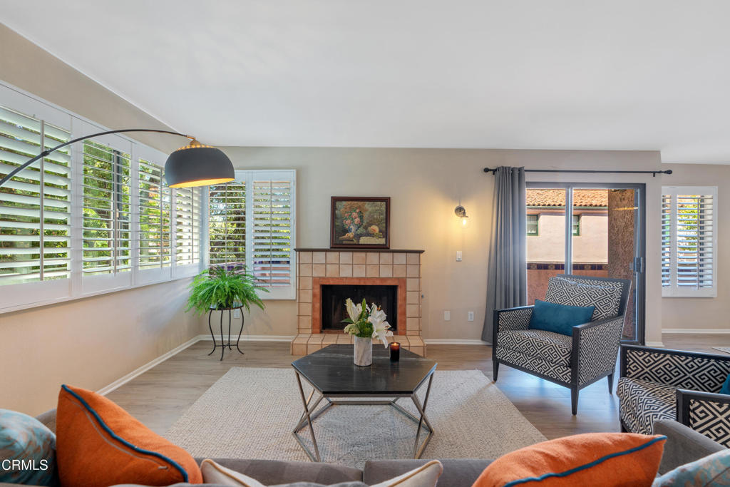 633 E California Boulevard 201