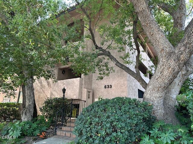 633 E California Boulevard 201