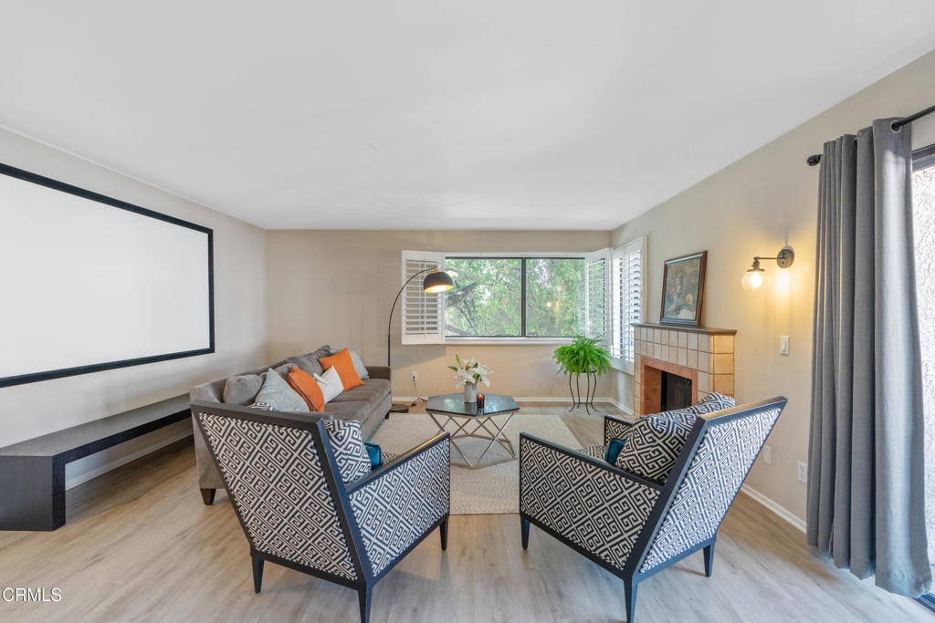 633 E California Boulevard 201