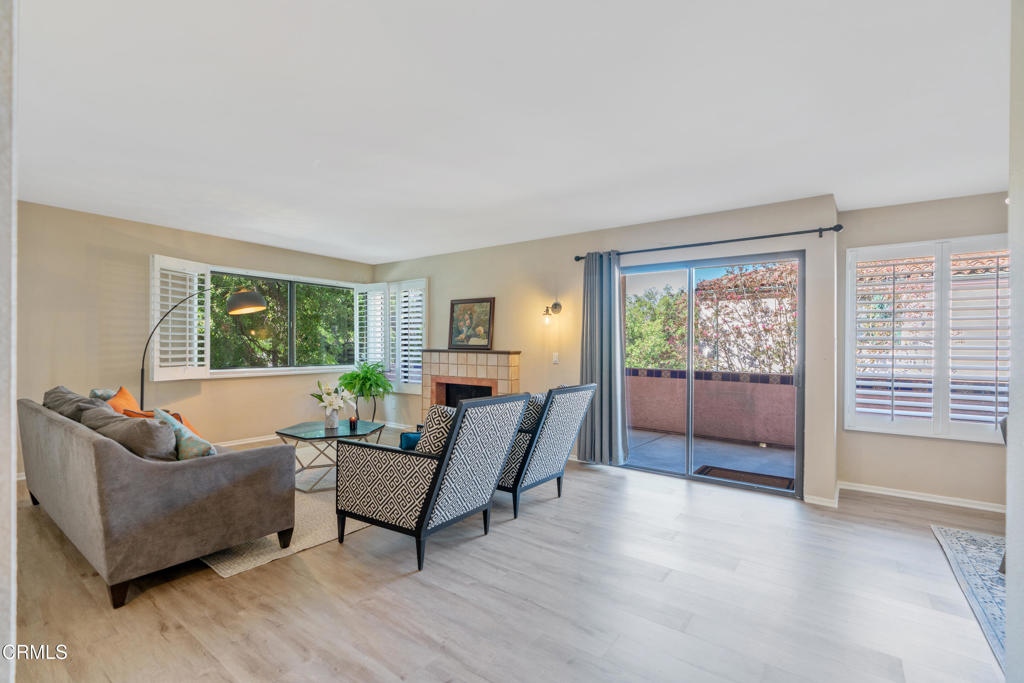 633 E California Boulevard 201