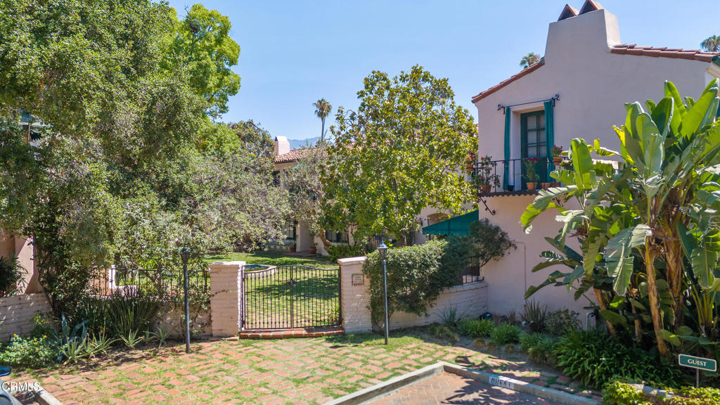 633 E California Boulevard 201