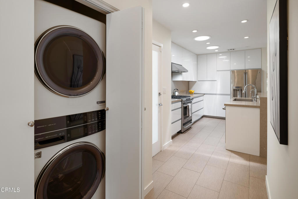 4531 El Camino Corto