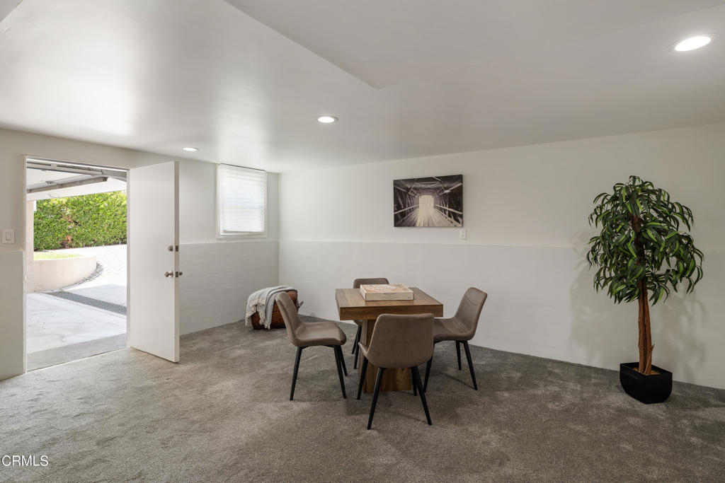 4531 El Camino Corto