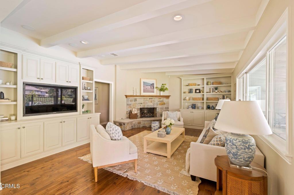 919 Willow Springs Lane