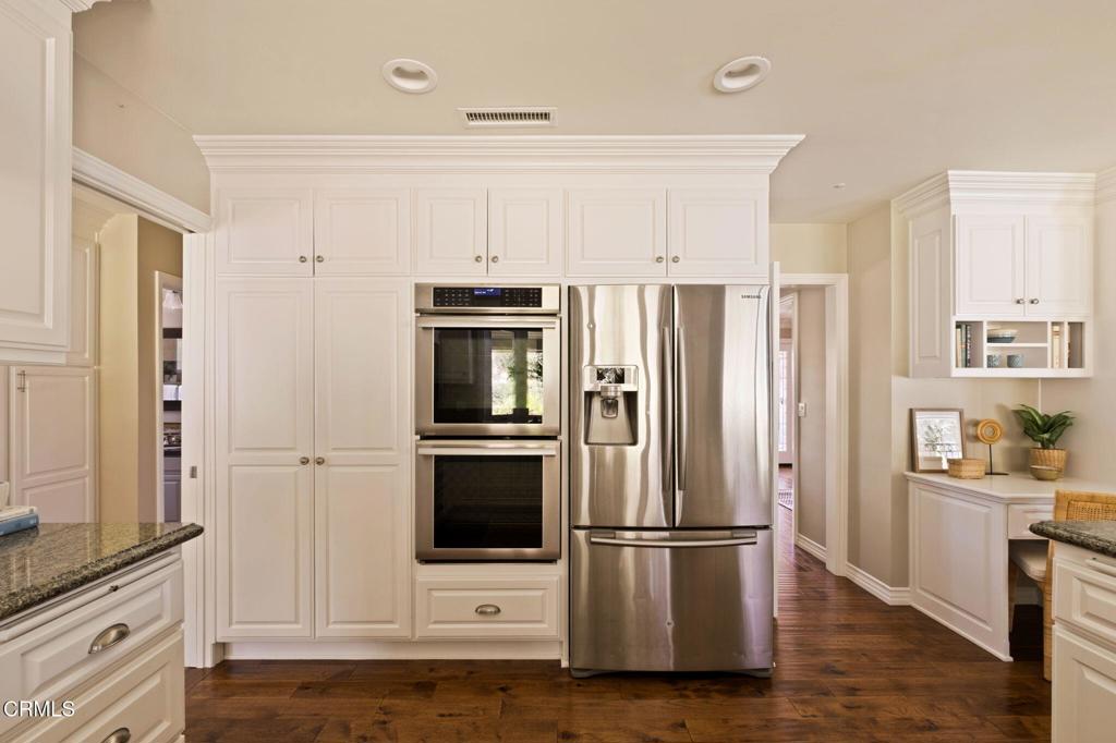 919 Willow Springs Lane