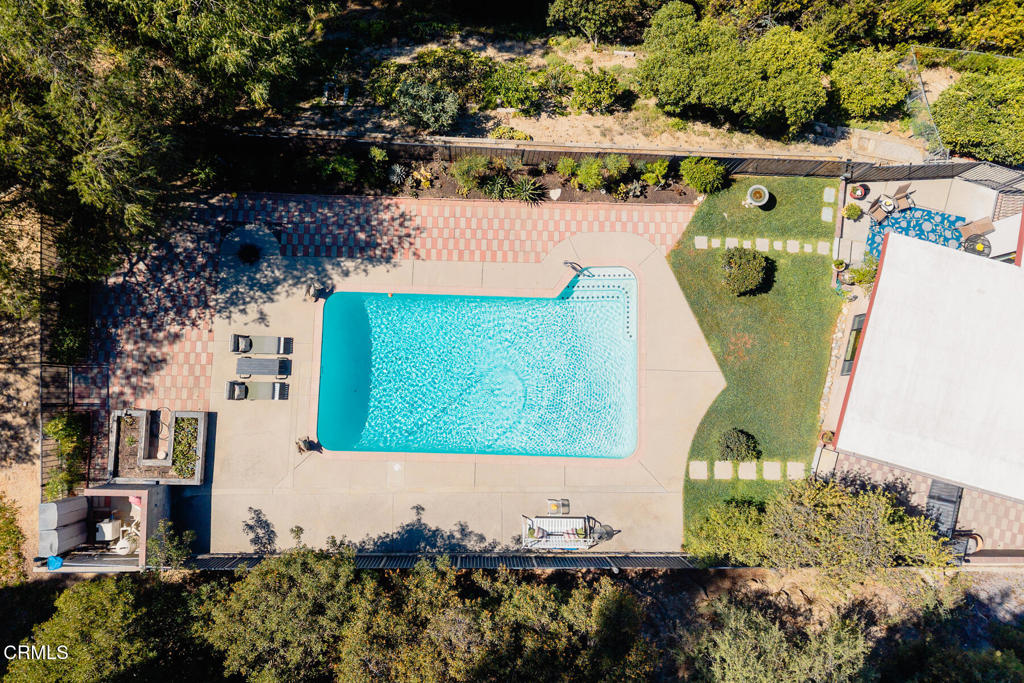 9728 Shadow Island Drive