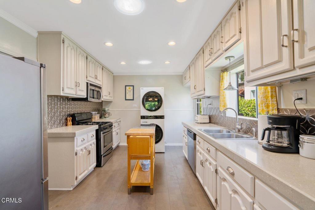 1421 Monte Vista Street