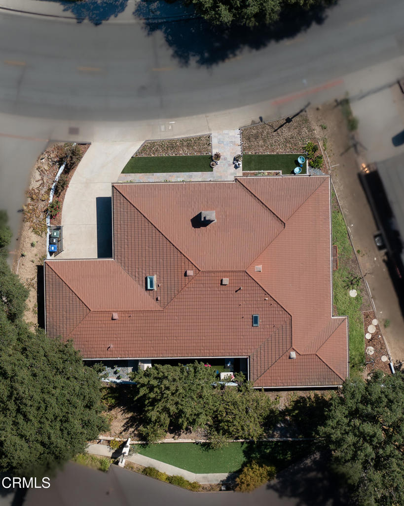 3351 Country Club Drive