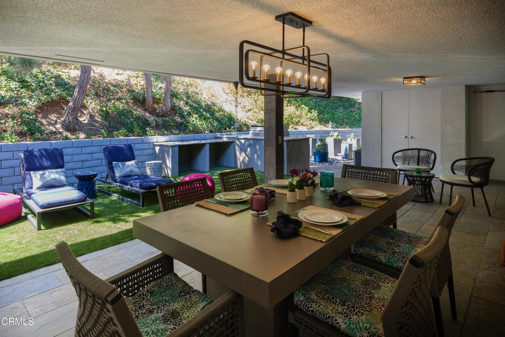 3351 Country Club Drive