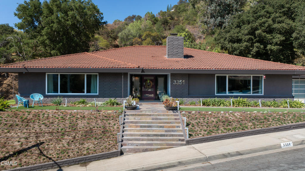 3351 Country Club Drive