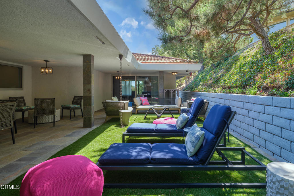 3351 Country Club Drive